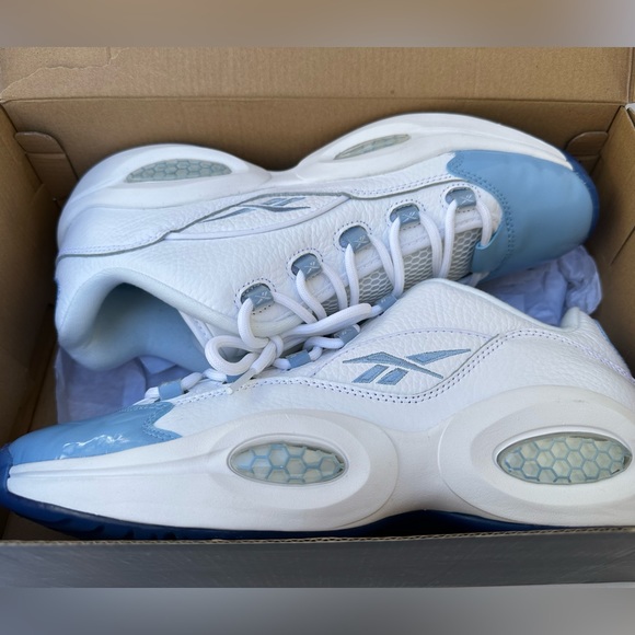 Reebok Iverson’s Question Low white/flublu/rbkice NWT - Picture 5 of 7